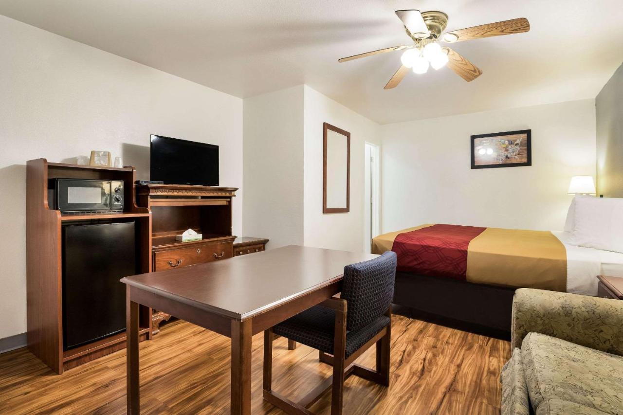 Econo Hwy 75 Lodge